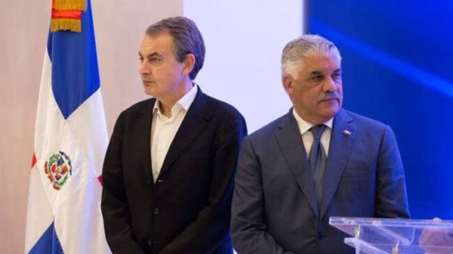 «Vamos a cocinar bien los 'emails'»: la extraña cita de Zapatero con un exministro dominicano