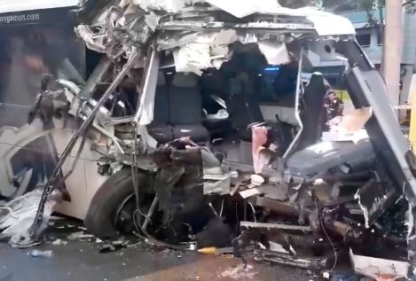 43 personas heridas al chocar un autocar contra la fachada de un edificio en Lérida