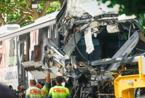 Un fallo de la conductora, principal hipótesis del accidente de autocar en Lérida