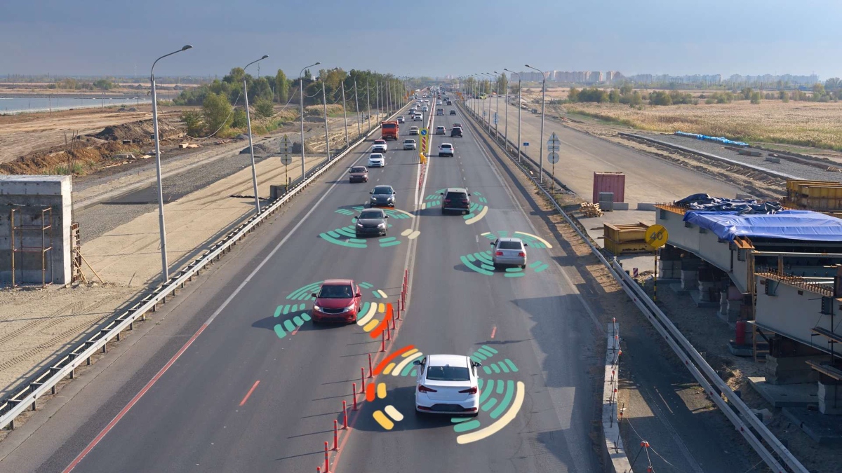 Carretera inteligente: lo último en automoción no está en los coches, sino justo bajo ellos