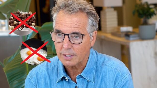 Dan Buettner, experto en longevidad: «La gente que vive 100 años no desayuna cereales ni huevos, sino que empiezan el día con judías o aguacate»