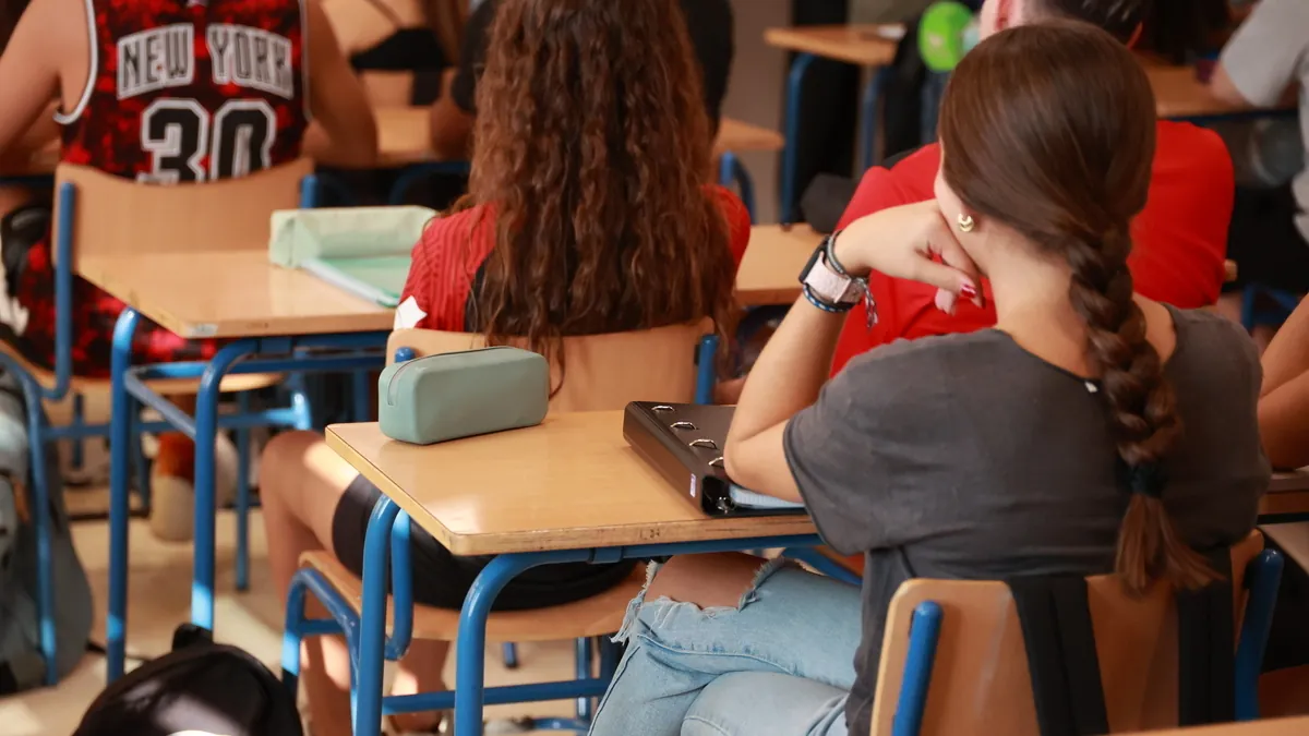 Denuncian a un profesor en Jaén por impartir a menores de edad el taller ‘Mariconízate’