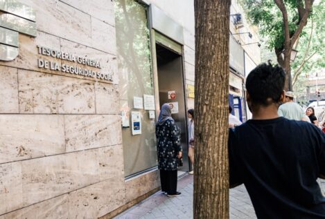 Cáritas pide agilidad al Gobierno con las solicitudes en trámite de la regularización