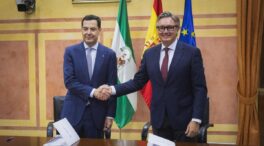 Juanma Moreno, investido presidente andaluz en la segunda votación con el apoyo de Vox