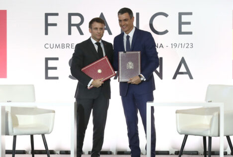 El PP frena el tratado con Francia: rechaza que un extranjero asista a un Consejo de Ministros