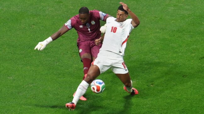 ¿Quién es Lionel Mpasi? El portero goleador de RD Congo que debe su convocatoria a un jugador del Betis