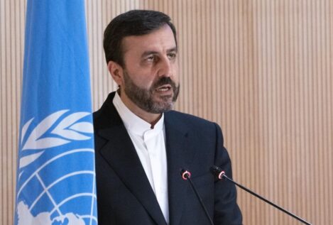 Teherán recalca que el estrecho de Ormuz está «bajo mando iraní» y no de EEUU