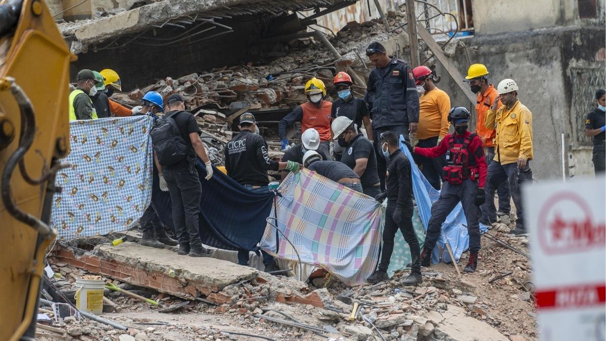 Rodríguez dice que la etapa de búsqueda y rescate sigue tras elevar a 2.595 los muertos